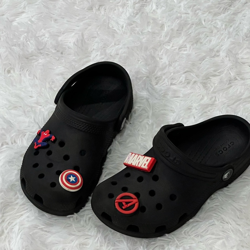 Toddler Crocs size 12